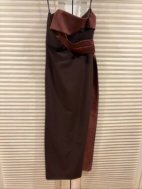 NWOT Roland Mouret Brown Dress with Dark Trim, Size US 6